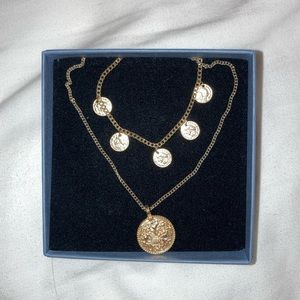 Brandy Melville gold coin necklace